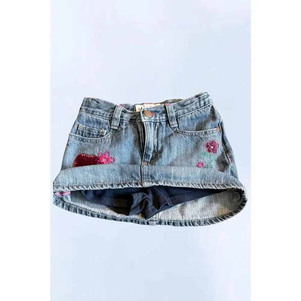 Vintage OshKosh Bgosh Girls Blue Denim Patchwork Embroidered Skort Size 5